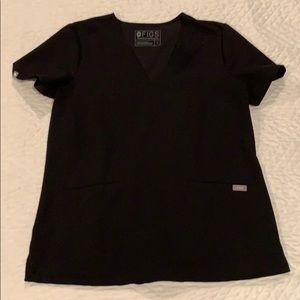 Women’s FIGS Scrub set